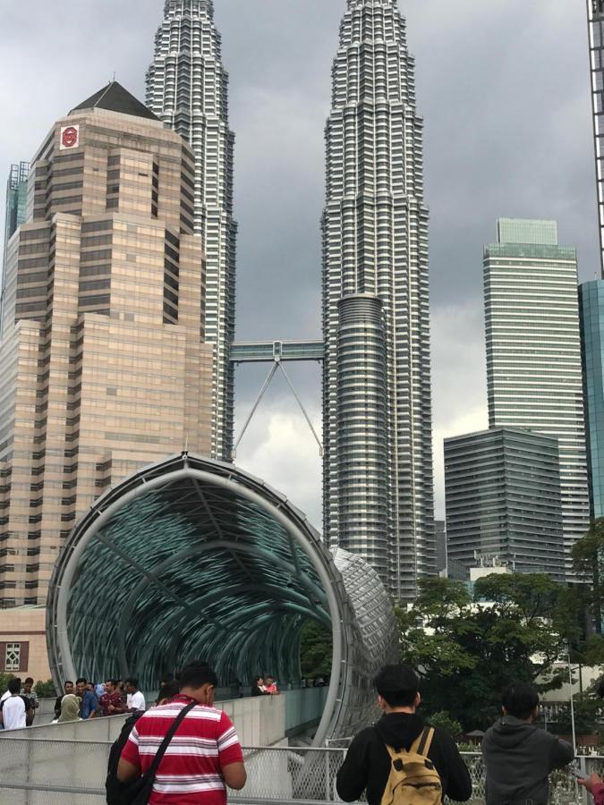 Klcc Legasi Direct View With A Superking Bed At A 3-Bedroom Premium Unit Kuala Lumpur Zewnętrze zdjęcie